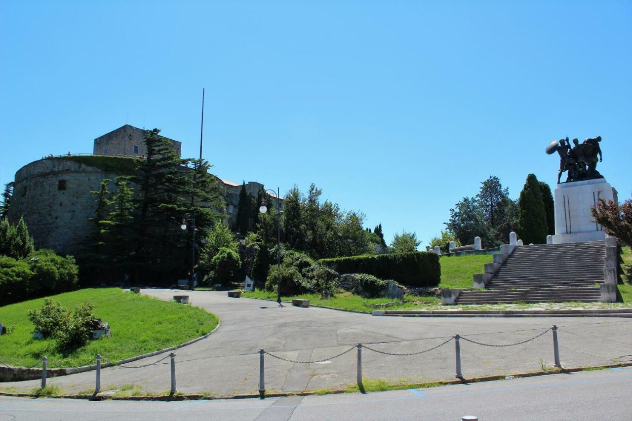 Al Castello Di San Giusto * Trieste
